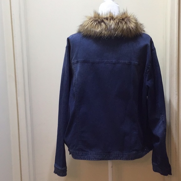 NWT IMAN WOMEN DENIM  BLUE WASH LONG SLEEVES JACKET SZ 2XL - Picture 4 of 11